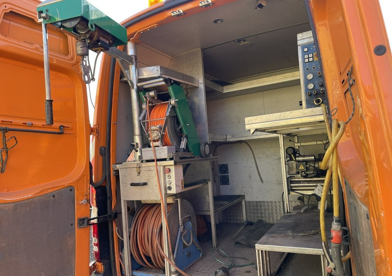 Mercedes-Benz Sprinter Sprinter Kanalizacja inspekcja kanałów wuko asenizacyjny Kamero wóz - Комунальна/ Спеціальна техніка, Суцільнометалевий фургон: фото 2 Mercedes-Benz Sprinter Sprinter Kanalizacja inspekcja kanałów wuko asenizacyjny Kamero wóz - Комунальна/ Спеціальна техніка, Суцільнометалевий фургон: фото 2