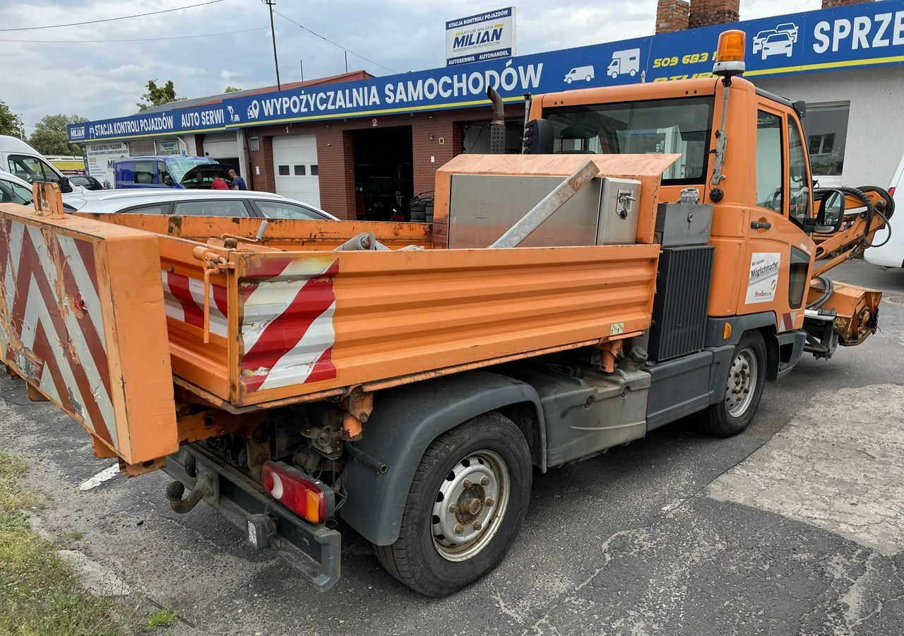 Multicar Inny Multicar Multicar M-3 Kosiarka Teleskopowa posypywarka pług 2008 - Комунальна/ Спеціальна техніка: фото 2 Multicar Inny Multicar Multicar M-3 Kosiarka Teleskopowa posypywarka pług 2008 - Комунальна/ Спеціальна техніка: фото 2