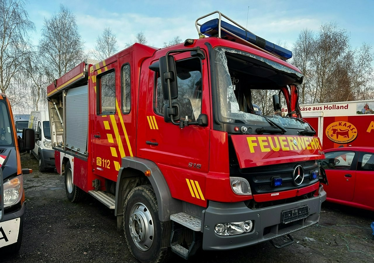 Mercedes-Benz Atego 918 Straż Pożarna 4X4 Wóz strażacki 2006 Atego 918 Straż Pożarna 4X4 Wóz strażacki 2006 - Пожежна машина: фото 1 Mercedes-Benz Atego 918 Straż Pożarna 4X4 Wóz strażacki 2006 Atego 918 Straż Pożarna 4X4 Wóz strażacki 2006 - Пожежна машина: фото 1