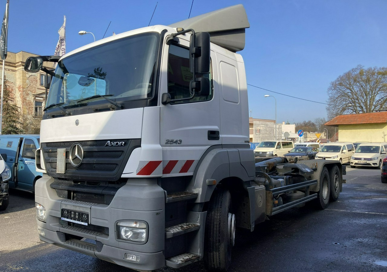 Mercedes-Benz Inny Mercedes-Benz Mercedes Axor 2543 Hakowiec bramowiec MEILLER-KIPPER Model 2009 - Гаковий мультиліфт вантажівка: фото 2 Mercedes-Benz Inny Mercedes-Benz Mercedes Axor 2543 Hakowiec bramowiec MEILLER-KIPPER Model 2009 - Гаковий мультиліфт вантажівка: фото 2