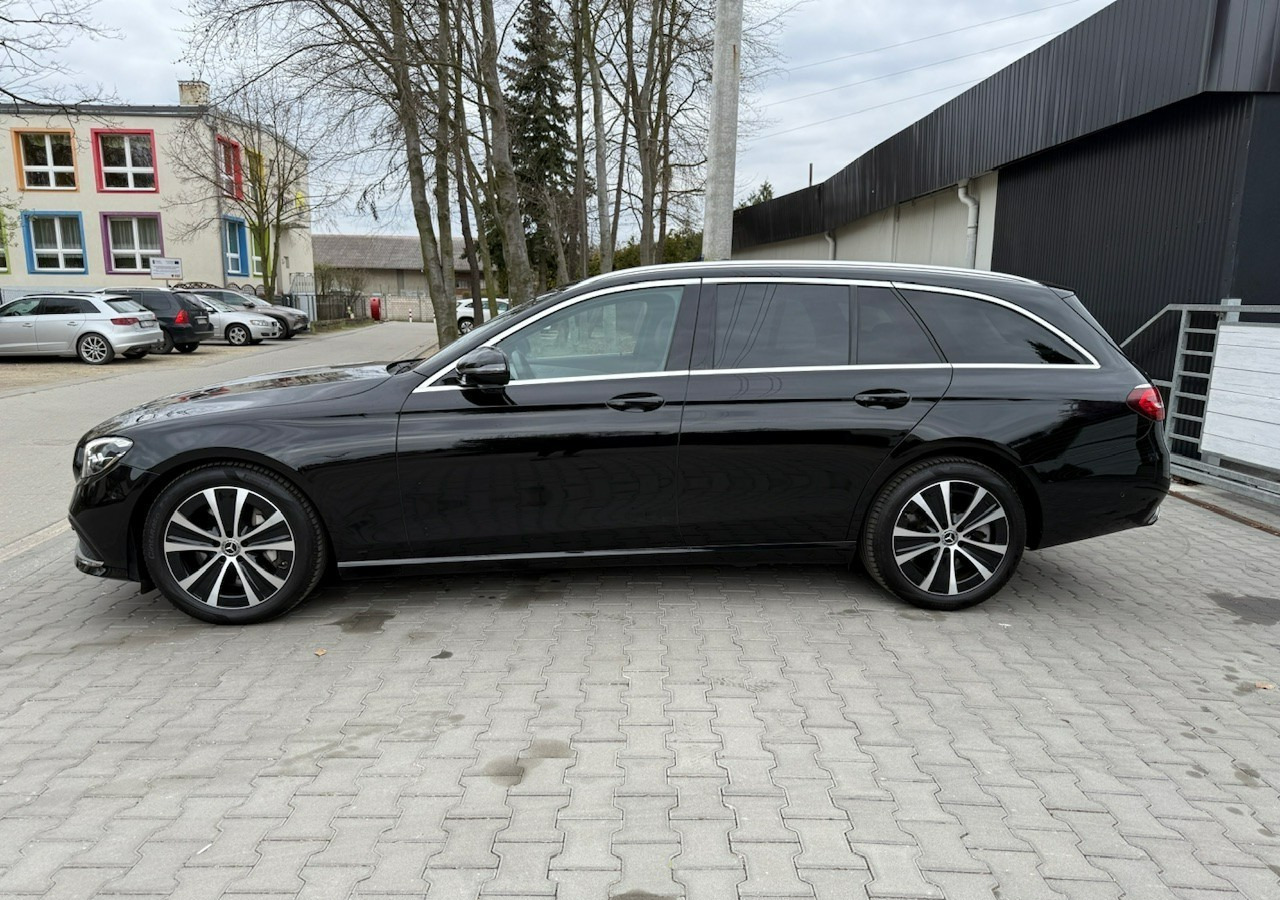 Mercedes-Benz Klasa E E300de EQ-Power Hybrid 50km na prądzie 2.0d 306KM Avantgarde Panoram - Легковий автомобіль: фото 2 Mercedes-Benz Klasa E E300de EQ-Power Hybrid 50km na prądzie 2.0d 306KM Avantgarde Panoram - Легковий автомобіль: фото 2