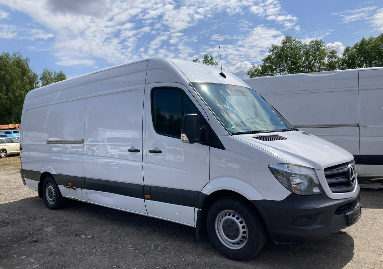 Mercedes-Benz Sprinter Sprinter 313CDI Max 2015 - Суцільнометалевий фургон: фото 3 Mercedes-Benz Sprinter Sprinter 313CDI Max 2015 - Суцільнометалевий фургон: фото 3