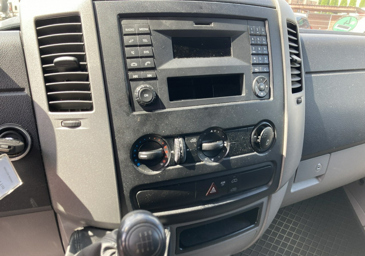 Суцільнометалевий фургон Mercedes-Benz Sprinter Sprinter 313CDI Max 2015: фото 4