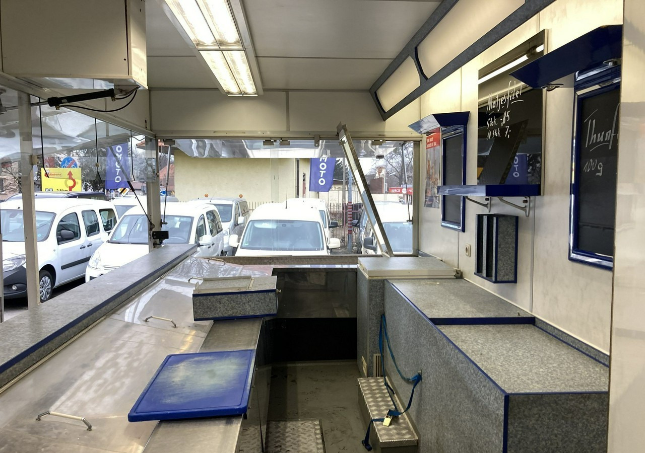 Mercedes-Benz Sprinter Sprinter Autosklep Gastronomiczny wędli Ryb Food Truck Foodtruck skl - Торговий вантажівка: фото 4 Mercedes-Benz Sprinter Sprinter Autosklep Gastronomiczny wędli Ryb Food Truck Foodtruck skl - Торговий вантажівка: фото 4