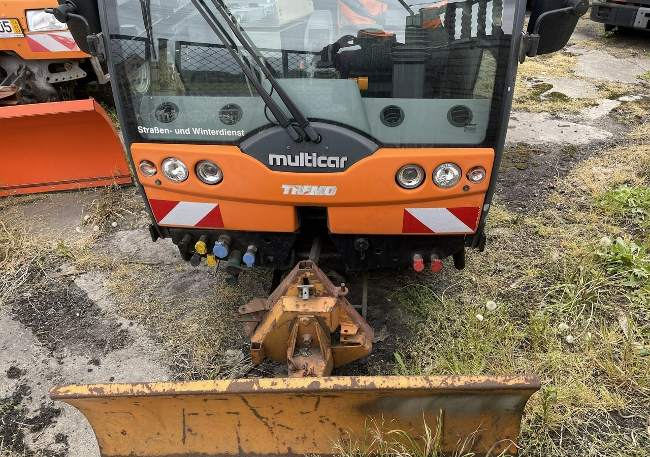 Multicar Inny Multicar Multicar 4X4 TREMO X56 Wywrotka odśnieżarka posypywarka odkurzacz - Самоскид вантажівка: фото 1 Multicar Inny Multicar Multicar 4X4 TREMO X56 Wywrotka odśnieżarka posypywarka odkurzacz - Самоскид вантажівка: фото 1