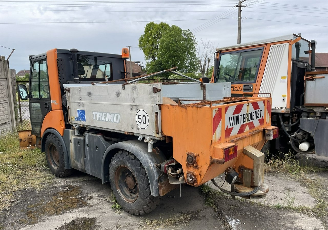 Multicar Inny Multicar Multicar 4X4 TREMO X56 Wywrotka odśnieżarka posypywarka odkurzacz - Самоскид вантажівка: фото 2 Multicar Inny Multicar Multicar 4X4 TREMO X56 Wywrotka odśnieżarka posypywarka odkurzacz - Самоскид вантажівка: фото 2