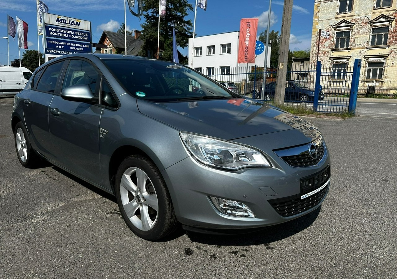 Opel Astra H Opel Astra 1.4-140KM Nowy silnik świeżo sprowadzony 2012 - Хетчбек: фото 2 Opel Astra H Opel Astra 1.4-140KM Nowy silnik świeżo sprowadzony 2012 - Хетчбек: фото 2