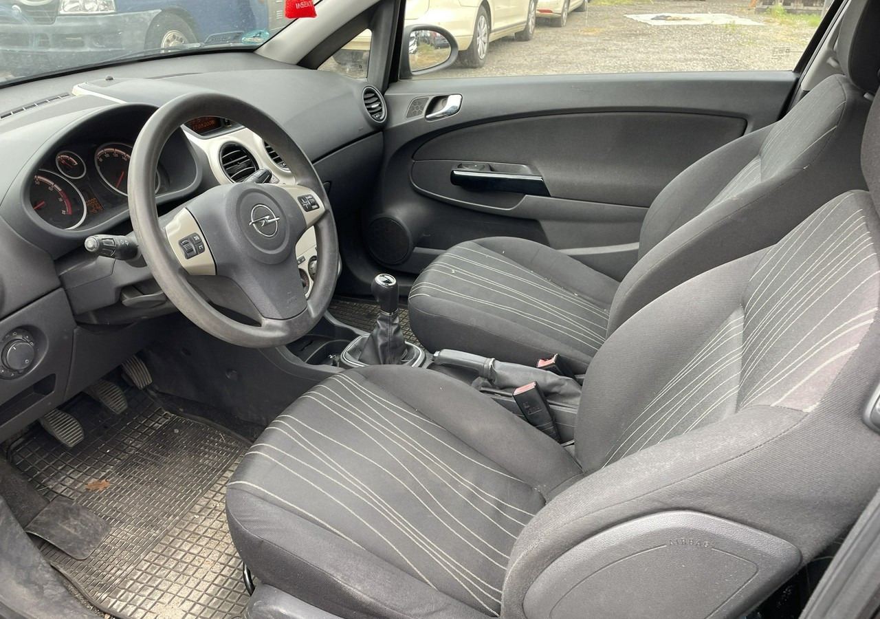Opel Corsa D Opel Corsa 1,2-16V 80KM Klima 2008 - Хетчбек: фото 3 Opel Corsa D Opel Corsa 1,2-16V 80KM Klima 2008 - Хетчбек: фото 3