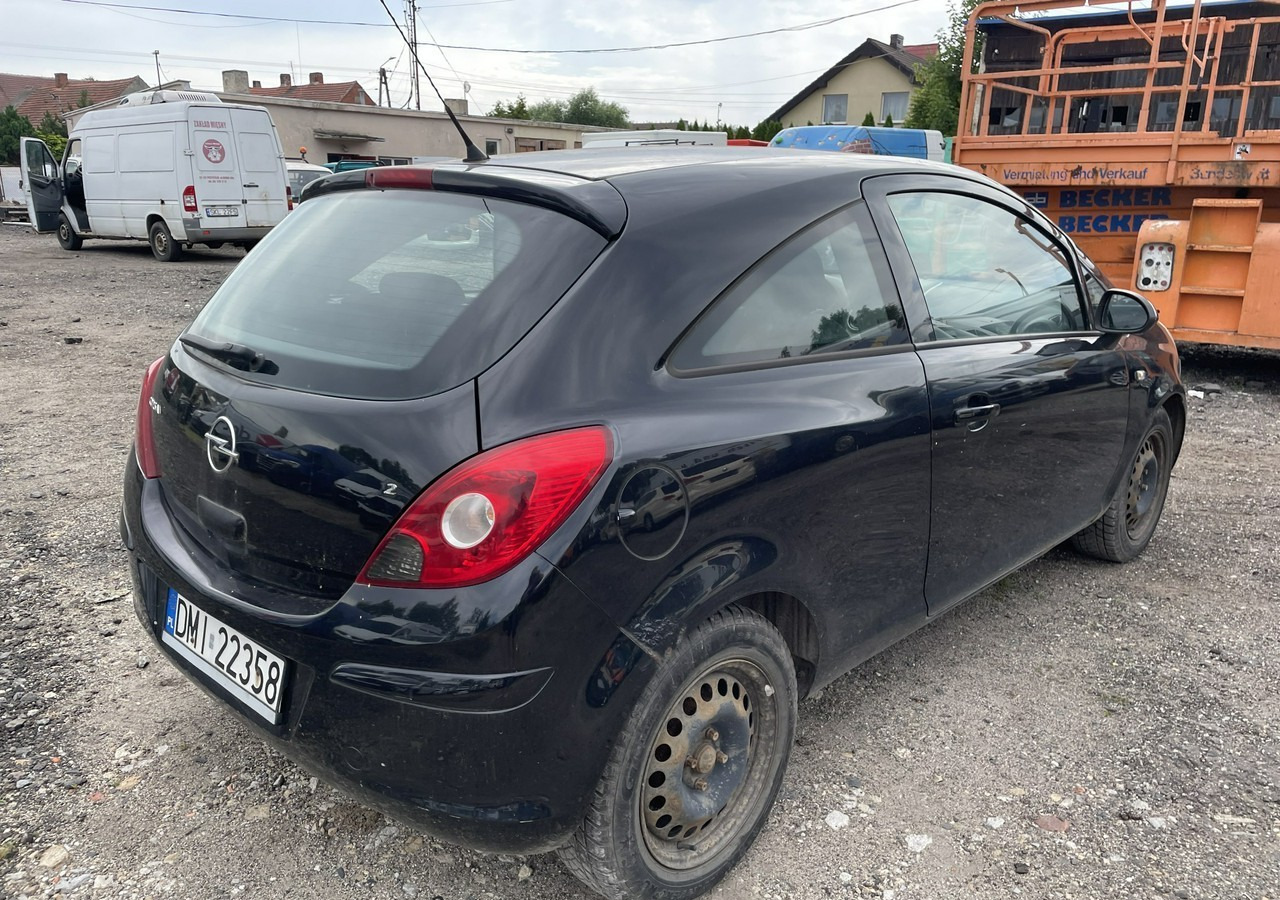 Opel Corsa D Opel Corsa 1,2-16V 80KM Klima 2008 - Хетчбек: фото 5 Opel Corsa D Opel Corsa 1,2-16V 80KM Klima 2008 - Хетчбек: фото 5