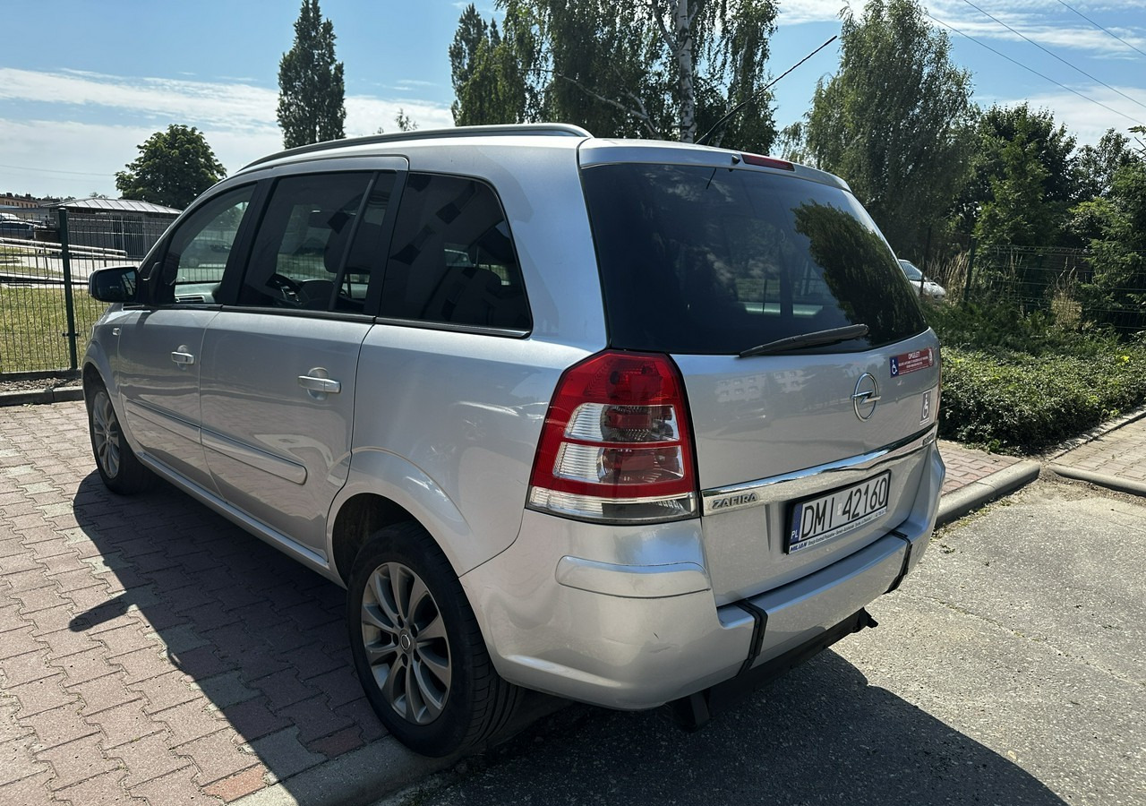 Легковий автомобіль Opel Zafira B Opel Zafira do przewozu osób Niepełnosprawnych inwalida rampa: фото 19