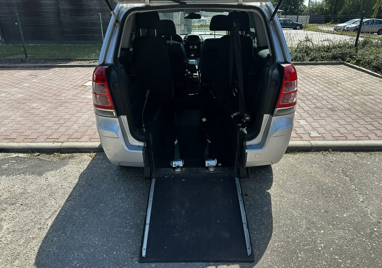 Opel Zafira B Opel Zafira do przewozu osób Niepełnosprawnych inwalida rampa - Легковий автомобіль: фото 1 Opel Zafira B Opel Zafira do przewozu osób Niepełnosprawnych inwalida rampa - Легковий автомобіль: фото 1