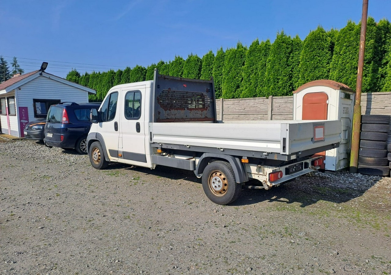 Peugeot Boxer Peugeot Boxer 2.0-130KM klima dokka Brygadówka doka 122tkm 2017 - Легка бортова вантажівка: фото 4 Peugeot Boxer Peugeot Boxer 2.0-130KM klima dokka Brygadówka doka 122tkm 2017 - Легка бортова вантажівка: фото 4