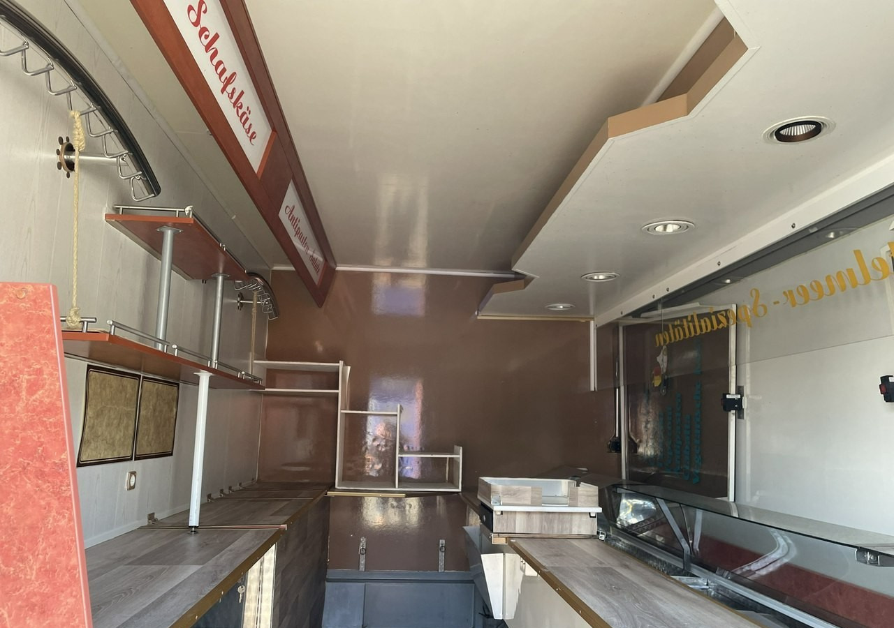 Renault Master Autosklep Wędlin RybGastronomiczny Food Truck Foodtruck Sklep bar 20 - Торговий вантажівка: фото 3 Renault Master Autosklep Wędlin RybGastronomiczny Food Truck Foodtruck Sklep bar 20 - Торговий вантажівка: фото 3