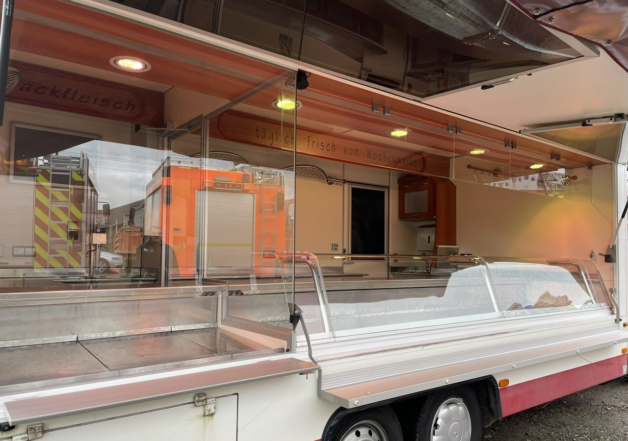 Renault Master Autosklep wędl Gastronomiczny Food Truck Foodtruck Sklep Klima Borc - Торговий вантажівка: фото 2 Renault Master Autosklep wędl Gastronomiczny Food Truck Foodtruck Sklep Klima Borc - Торговий вантажівка: фото 2