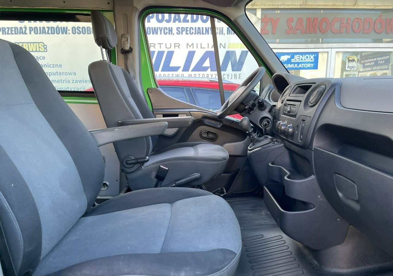 Renault Master Master 2.3-165KM Brygadówka dokka doka bliżniacze koła DMC3500kg - Вантажопасажирський фургон: фото 4 Renault Master Master 2.3-165KM Brygadówka dokka doka bliżniacze koła DMC3500kg - Вантажопасажирський фургон: фото 4