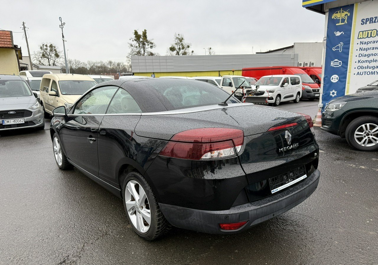 Renault Megane III Cabrio LIFT III 1.2 TCE 131 Skóra Led Navi PDC Bogate wyposażenie 20 - Легковий автомобіль: фото 4 Renault Megane III Cabrio LIFT III 1.2 TCE 131 Skóra Led Navi PDC Bogate wyposażenie 20 - Легковий автомобіль: фото 4