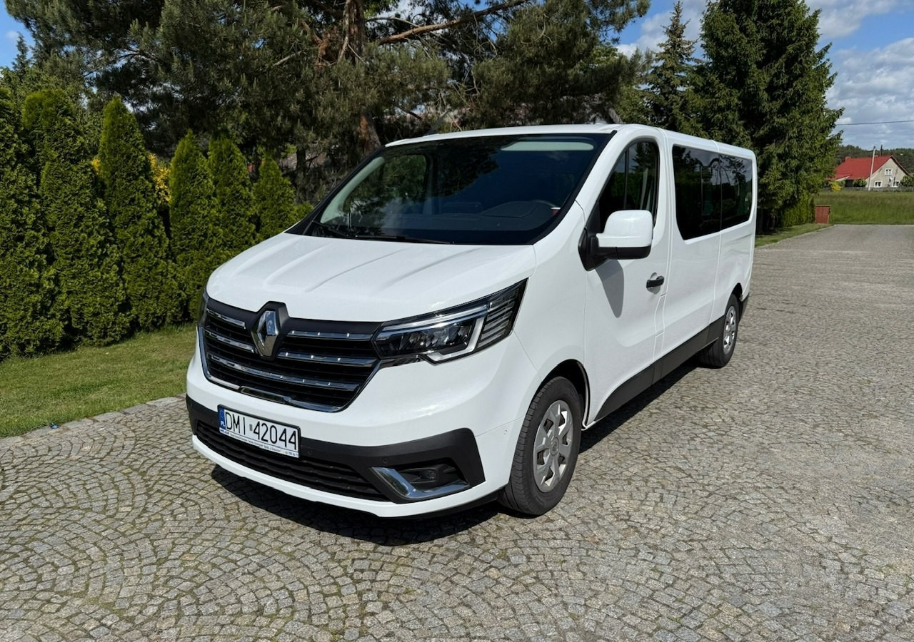 Renault Trafic III 2.0dci 110KM L2H1 LONG 9-osobowy 2xKlima Navi Kamera 2022 - Легковий автомобіль: фото 1 Renault Trafic III 2.0dci 110KM L2H1 LONG 9-osobowy 2xKlima Navi Kamera 2022 - Легковий автомобіль: фото 1