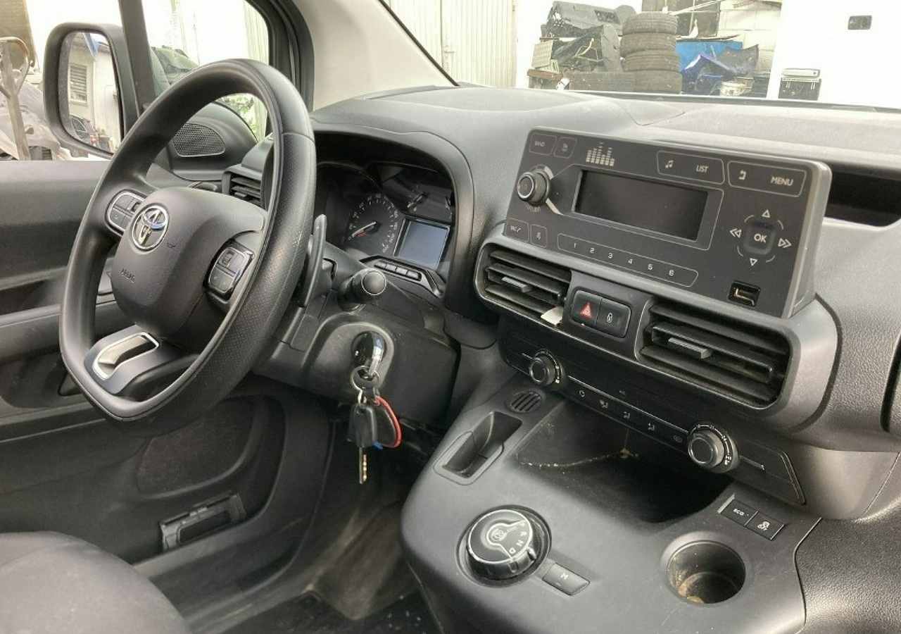 Toyota Inny Toyota Toyota Proace City MAXI Automat Klima 5-osob Salon PL Model 2020 - Суцільнометалевий фургон: фото 2 Toyota Inny Toyota Toyota Proace City MAXI Automat Klima 5-osob Salon PL Model 2020 - Суцільнометалевий фургон: фото 2