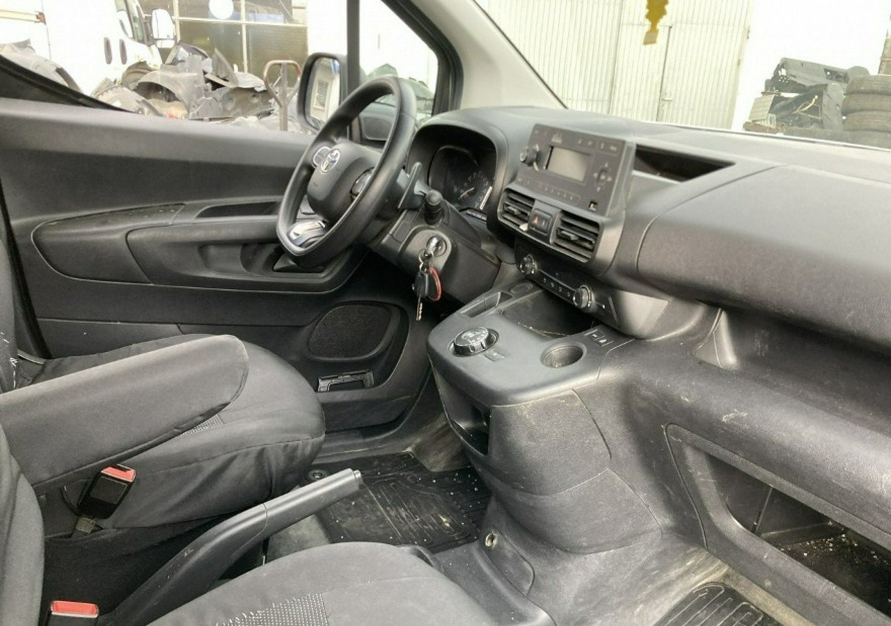 Toyota Inny Toyota Toyota Proace City MAXI Automat Klima 5-osob Salon PL Model 2020 - Суцільнометалевий фургон: фото 3 Toyota Inny Toyota Toyota Proace City MAXI Automat Klima 5-osob Salon PL Model 2020 - Суцільнометалевий фургон: фото 3