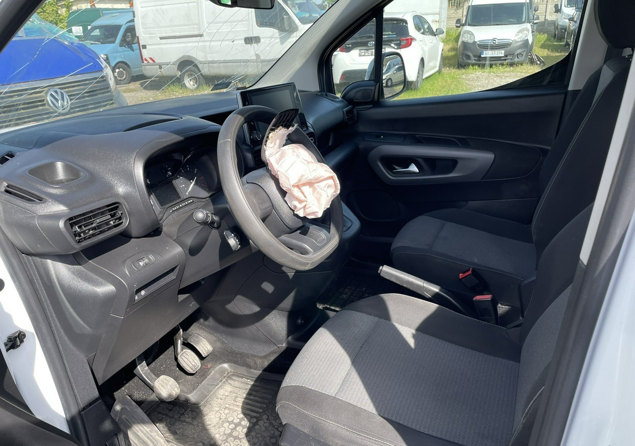 Легковий автомобіль Toyota ProAce Proace City Verso Toyota Proace City Verso Long 1.5 D-4D Business 2021Salon: фото 18