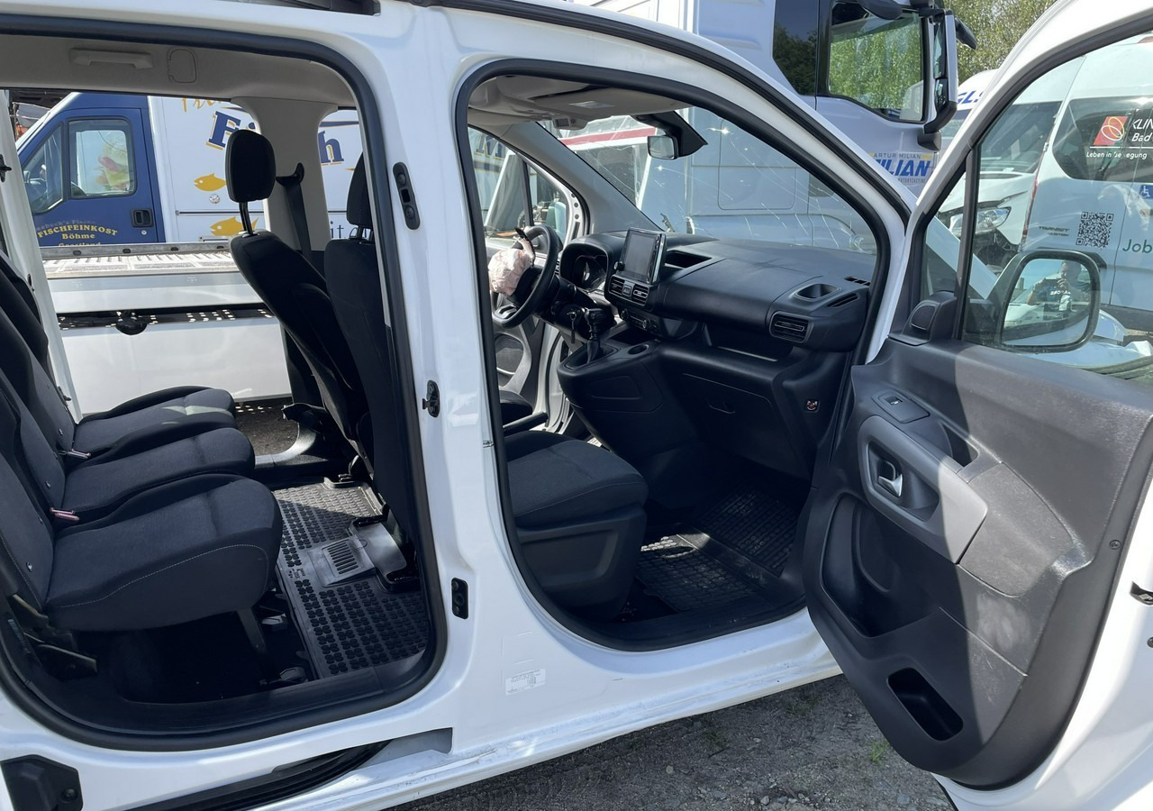 Легковий автомобіль Toyota ProAce Proace City Verso Toyota Proace City Verso Long 1.5 D-4D Business 2021Salon: фото 10