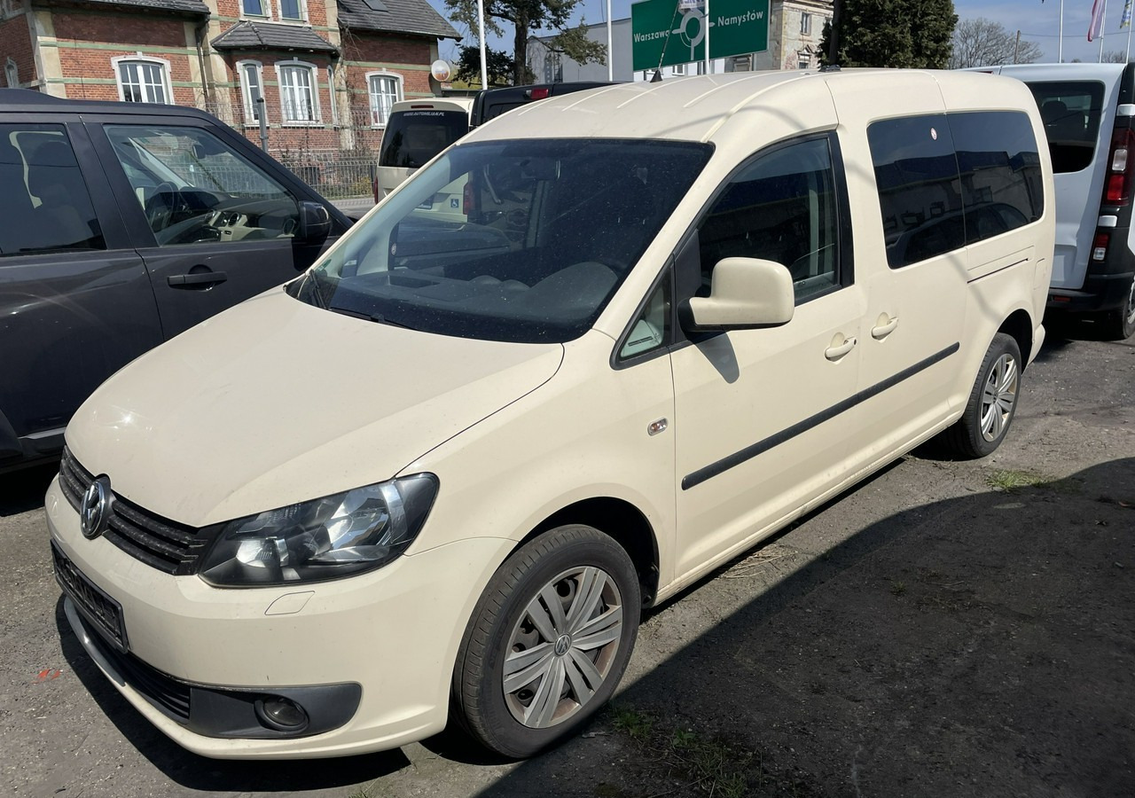 Volkswagen Caddy III Caddy do przewozu Niepełnosprawnych inwalida rampa 2015 - Легковий автомобіль: фото 4 Volkswagen Caddy III Caddy do przewozu Niepełnosprawnych inwalida rampa 2015 - Легковий автомобіль: фото 4