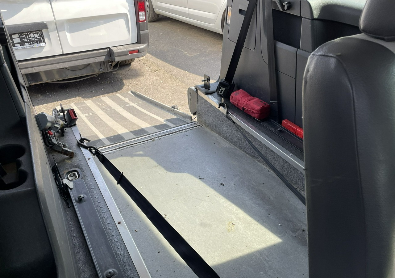 Легковий автомобіль Volkswagen Caddy III Caddy do przewozu Niepełnosprawnych inwalida rampa 2015: фото 15