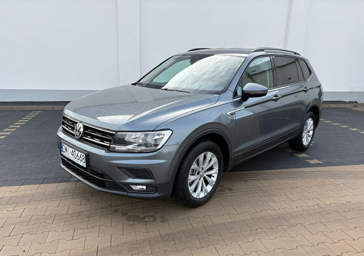 Volkswagen Tiguan II 1,4TSI 150KM 65tyśkm 7osobowy Comfort Tempomat ACC Klima Alu 2018 - Позашляховик: фото 2 Volkswagen Tiguan II 1,4TSI 150KM 65tyśkm 7osobowy Comfort Tempomat ACC Klima Alu 2018 - Позашляховик: фото 2