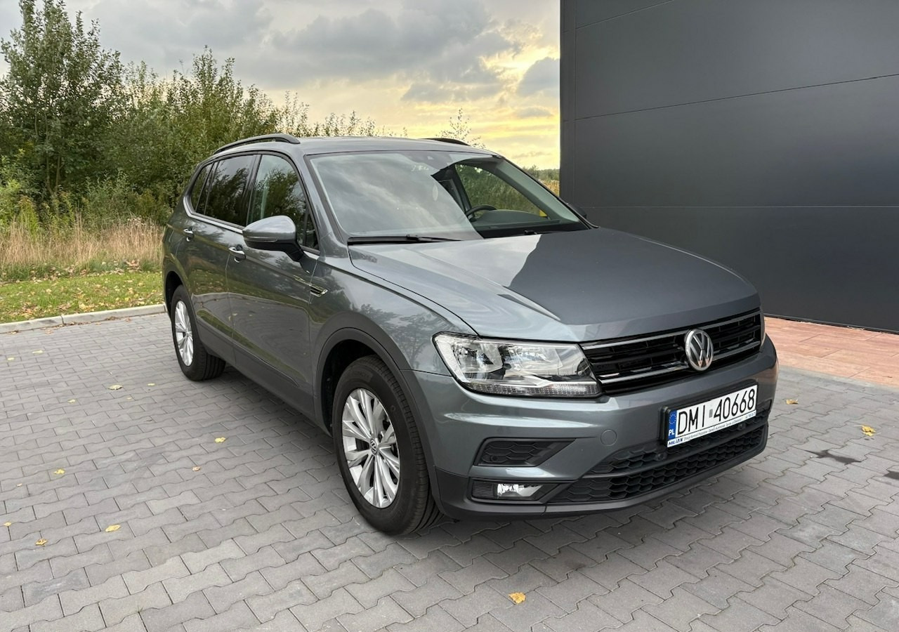 Volkswagen Tiguan II 1,4TSI 150KM 65tyśkm 7osobowy Comfort Tempomat ACC Klima Alu 2018 - Позашляховик: фото 2 Volkswagen Tiguan II 1,4TSI 150KM 65tyśkm 7osobowy Comfort Tempomat ACC Klima Alu 2018 - Позашляховик: фото 2