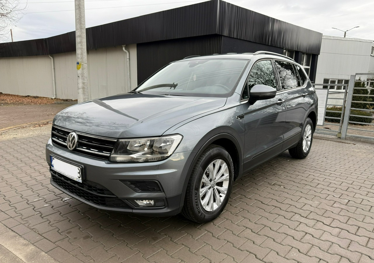Volkswagen Tiguan II 1,4TSI 150KM 65tyśkm 7osobowy Comfort Tempomat ACC Klima Alu 2018 - Легковий автомобіль: фото 1 Volkswagen Tiguan II 1,4TSI 150KM 65tyśkm 7osobowy Comfort Tempomat ACC Klima Alu 2018 - Легковий автомобіль: фото 1