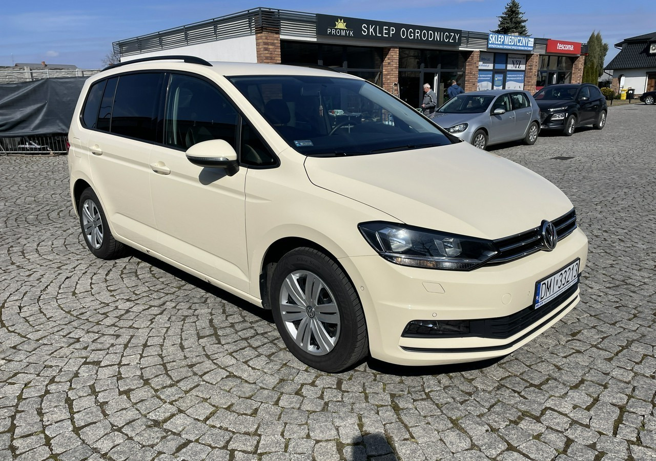 Volkswagen Touran III 2.0 TDI DSG Automat 7osobowy 2020 - Легковий автомобіль: фото 4 Volkswagen Touran III 2.0 TDI DSG Automat 7osobowy 2020 - Легковий автомобіль: фото 4
