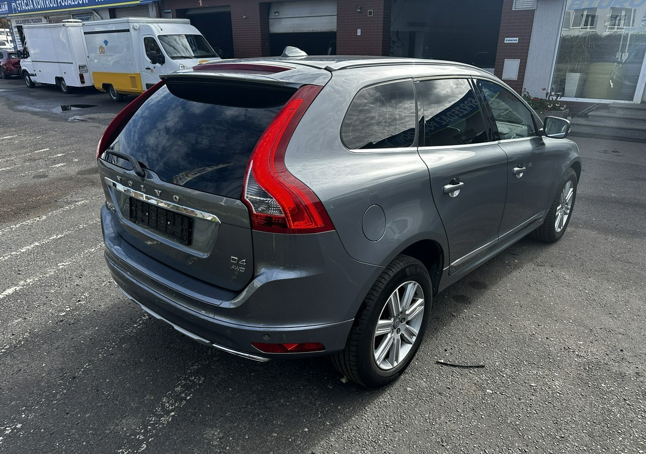 Volvo XC60 I Volvo XC 60 D4AWD Bogate wyposażenie 2017 - Позашляховик: фото 2 Volvo XC60 I Volvo XC 60 D4AWD Bogate wyposażenie 2017 - Позашляховик: фото 2