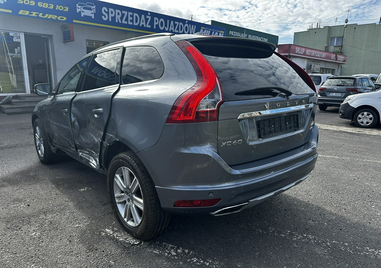 Volvo XC60 I Volvo XC 60 D4AWD Bogate wyposażenie 2017 - Позашляховик: фото 5 Volvo XC60 I Volvo XC 60 D4AWD Bogate wyposażenie 2017 - Позашляховик: фото 5