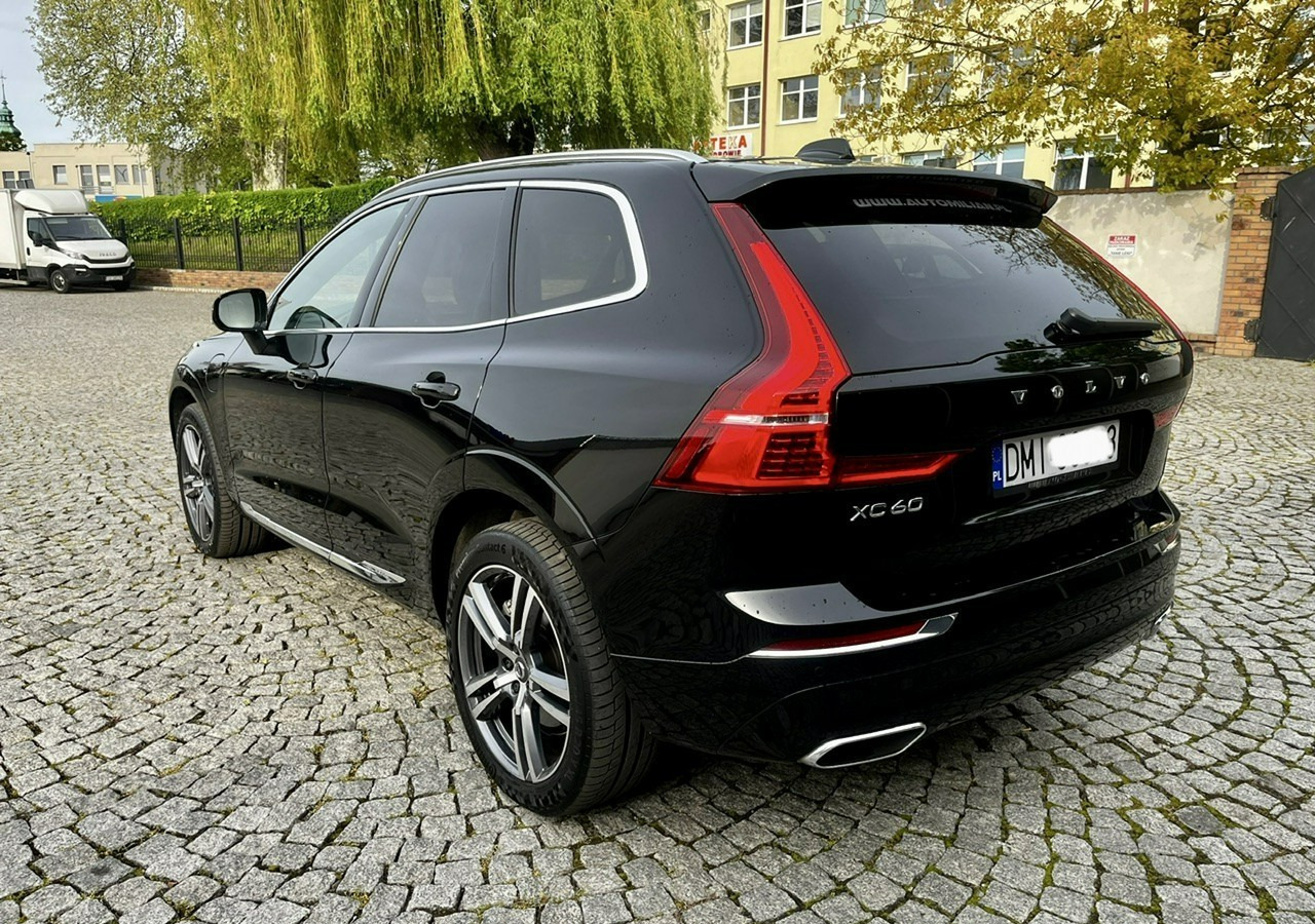Volvo XC60 II XC60 Recharge Hybryda Plug-in 2.0T8 390KM Inscription Faktura Vat 23 - Позашляховик: фото 3 Volvo XC60 II XC60 Recharge Hybryda Plug-in 2.0T8 390KM Inscription Faktura Vat 23 - Позашляховик: фото 3