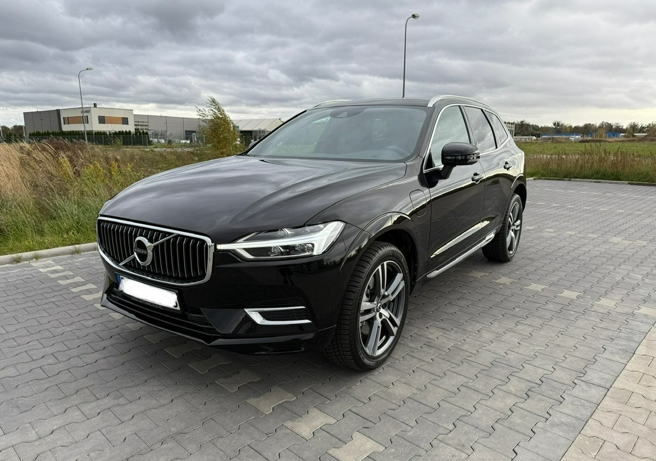 Volvo XC60 II XC60 Recharge Hybryda Plug-in 2.0T8 390KM Inscription Faktura Vat 23 - Позашляховик: фото 2 Volvo XC60 II XC60 Recharge Hybryda Plug-in 2.0T8 390KM Inscription Faktura Vat 23 - Позашляховик: фото 2