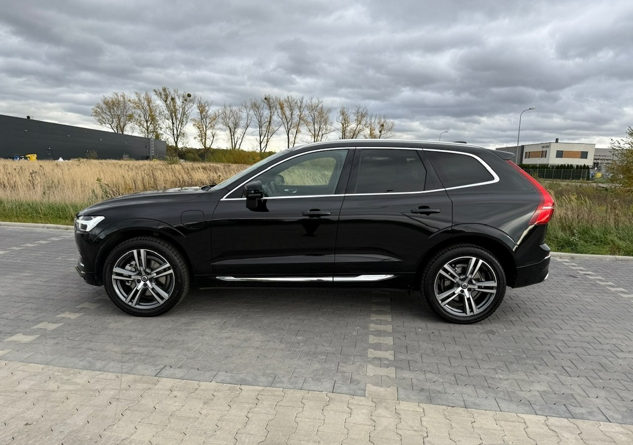 Volvo XC60 II XC60 Recharge Hybryda Plug-in 2.0T8 390KM Inscription Faktura Vat 23 - Позашляховик: фото 3 Volvo XC60 II XC60 Recharge Hybryda Plug-in 2.0T8 390KM Inscription Faktura Vat 23 - Позашляховик: фото 3