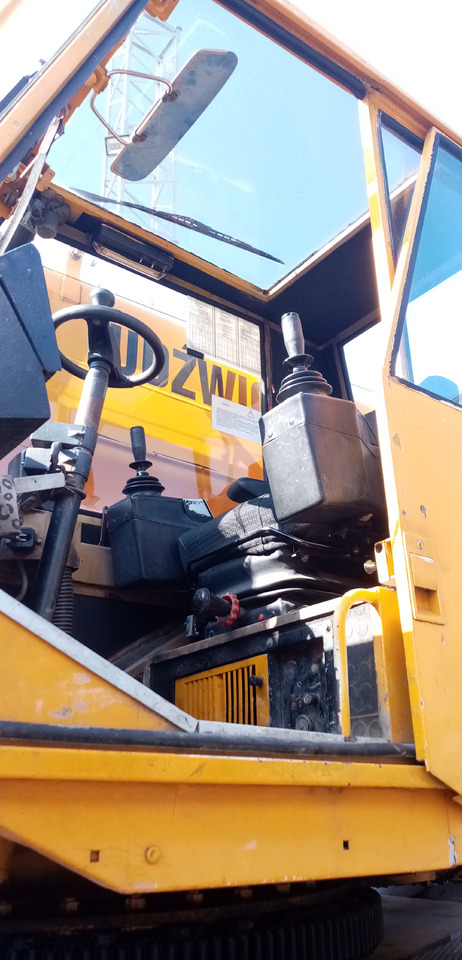 LIEBHERR LTM 1030 - Будівельна техніка: фото 4 LIEBHERR LTM 1030 - Будівельна техніка: фото 4