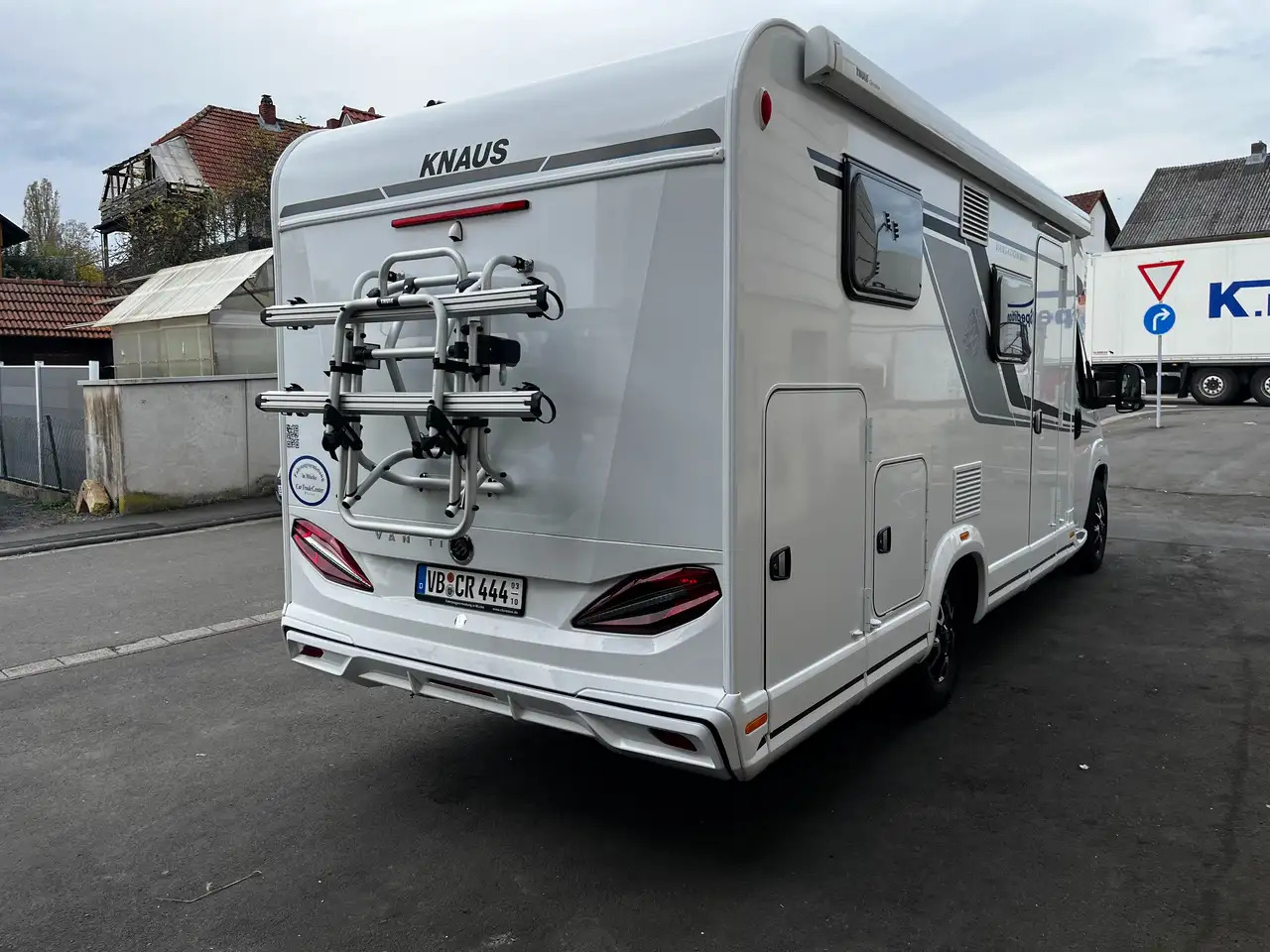 Knaus VAN TI 650 MEG VANSATION - Напівінтегрований автобудинок: фото 4 Knaus VAN TI 650 MEG VANSATION - Напівінтегрований автобудинок: фото 4