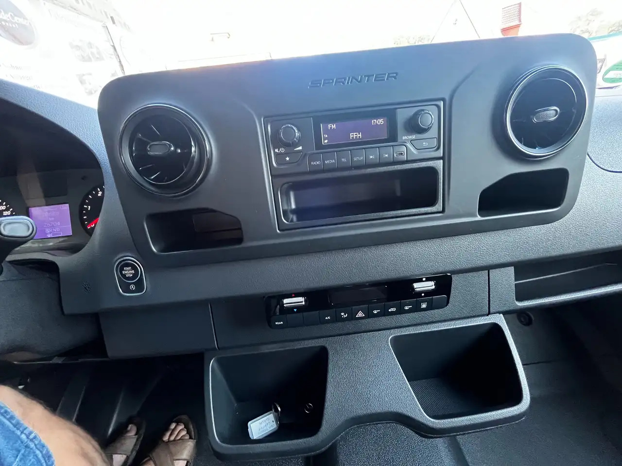 Новий Пасажирський фургон, Вантажопасажирський фургон Mercedes-Benz Sprinter KOMBI TOURER DACHKLIMA 9-SITZE: фото 16