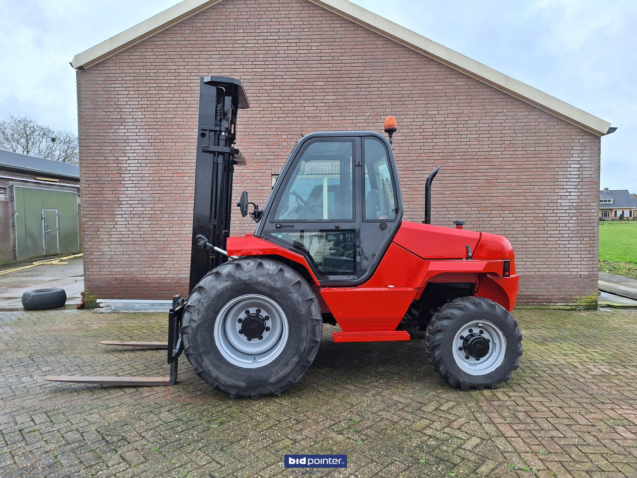 Manitou 30-4 4x4 - Дизельний навантажувач: фото 2 Manitou 30-4 4x4 - Дизельний навантажувач: фото 2