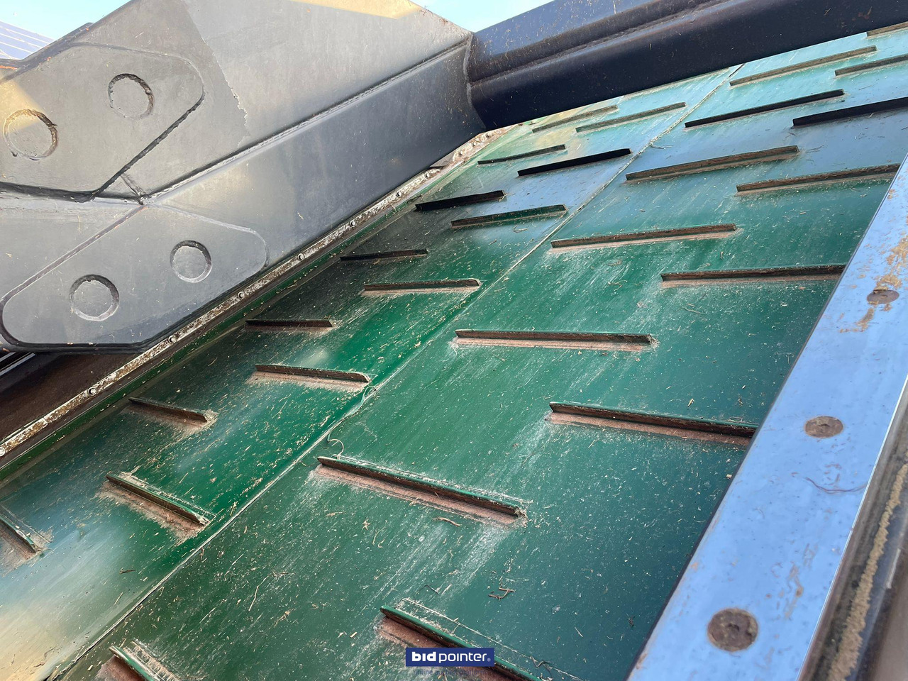 Triotrac - Кормороздавач: фото 2 Triotrac - Кормороздавач: фото 2