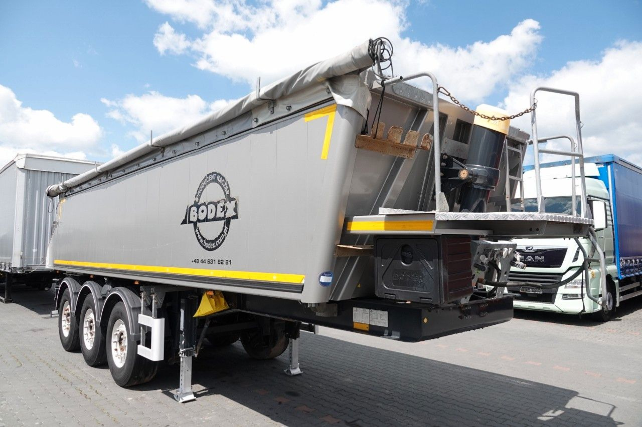 BODEX WYWROTKA 25 m3 / ALUMINIOWA / 2X OŚ PODNO - Самоскид напівпричіп: фото 2 BODEX WYWROTKA 25 m3 / ALUMINIOWA / 2X OŚ PODNO - Самоскид напівпричіп: фото 2
