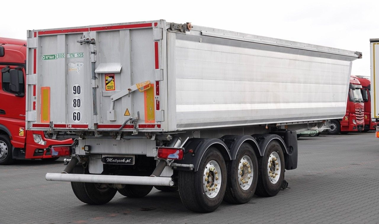 Benalu WYWROTKA / 26 m3 / ALUMINIOWA / OŚ PODNOSZONA / - Самоскид напівпричіп: фото 3 Benalu WYWROTKA / 26 m3 / ALUMINIOWA / OŚ PODNOSZONA / - Самоскид напівпричіп: фото 3