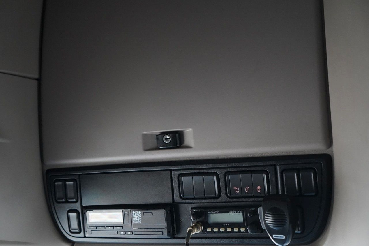 Контейнеровоз/ Змінний кузов вантажівка DAF XF 480 / BDF / 6X2 / ZESTAW TANDEM / SSC / I-PAR: фото 30 Контейнеровоз/ Змінний кузов вантажівка DAF XF 480 / BDF / 6X2 / ZESTAW TANDEM / SSC / I-PAR: фото 30