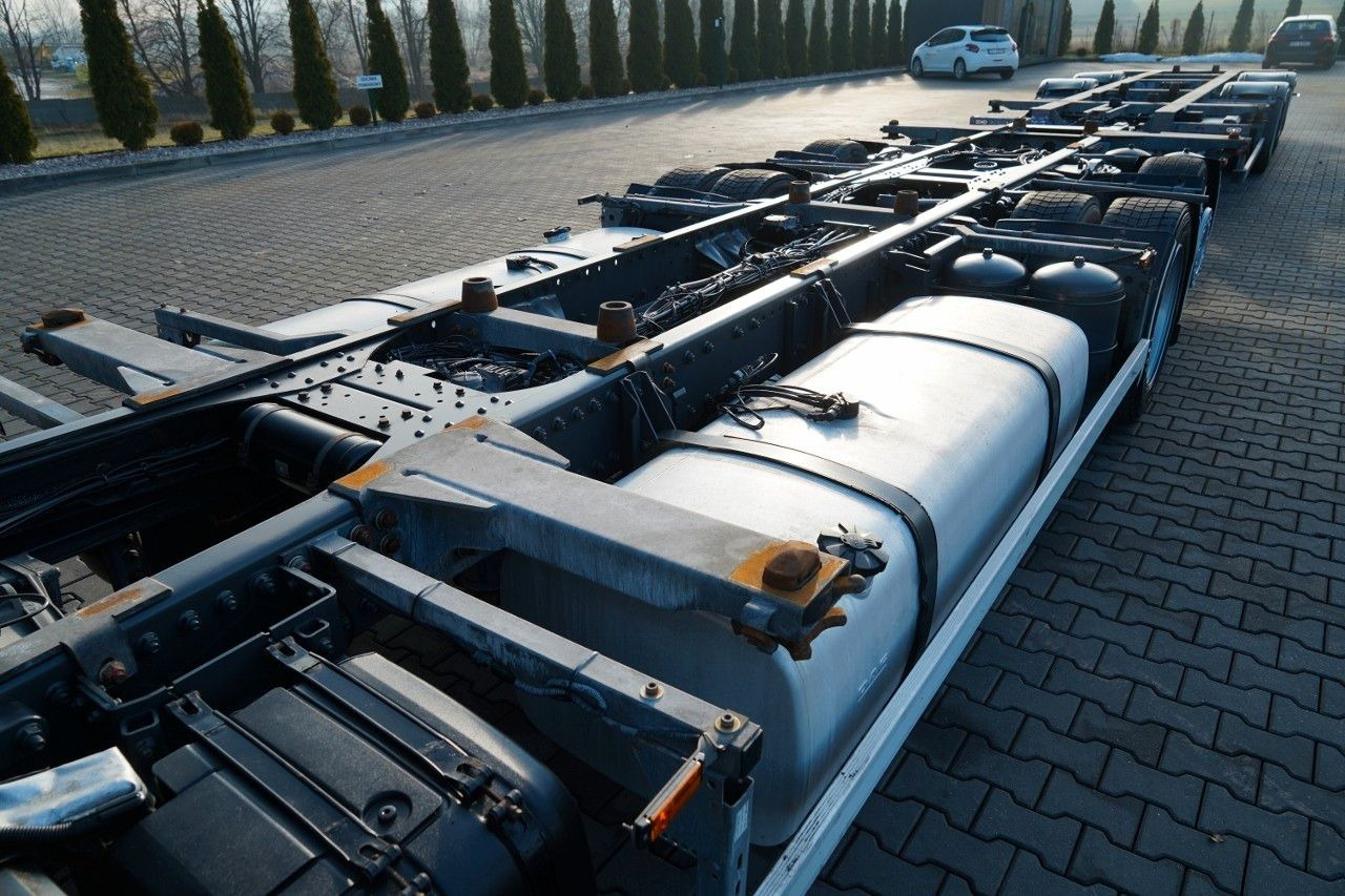 Контейнеровоз/ Змінний кузов вантажівка DAF XF 480 / BDF / 6X2 / ZESTAW TANDEM / SSC / I-PAR: фото 7 Контейнеровоз/ Змінний кузов вантажівка DAF XF 480 / BDF / 6X2 / ZESTAW TANDEM / SSC / I-PAR: фото 7