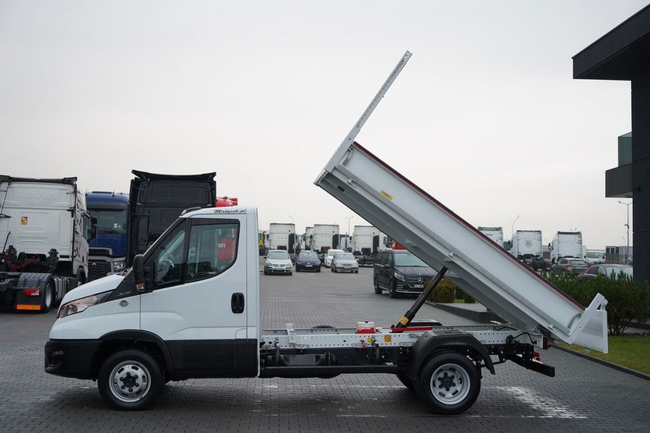 Iveco DAILY 35-140 / WYWROTKA TYLNOZSYPOWA / BLIŹNIAK - Малотоннажний самоскид: фото 4 Iveco DAILY 35-140 / WYWROTKA TYLNOZSYPOWA / BLIŹNIAK - Малотоннажний самоскид: фото 4