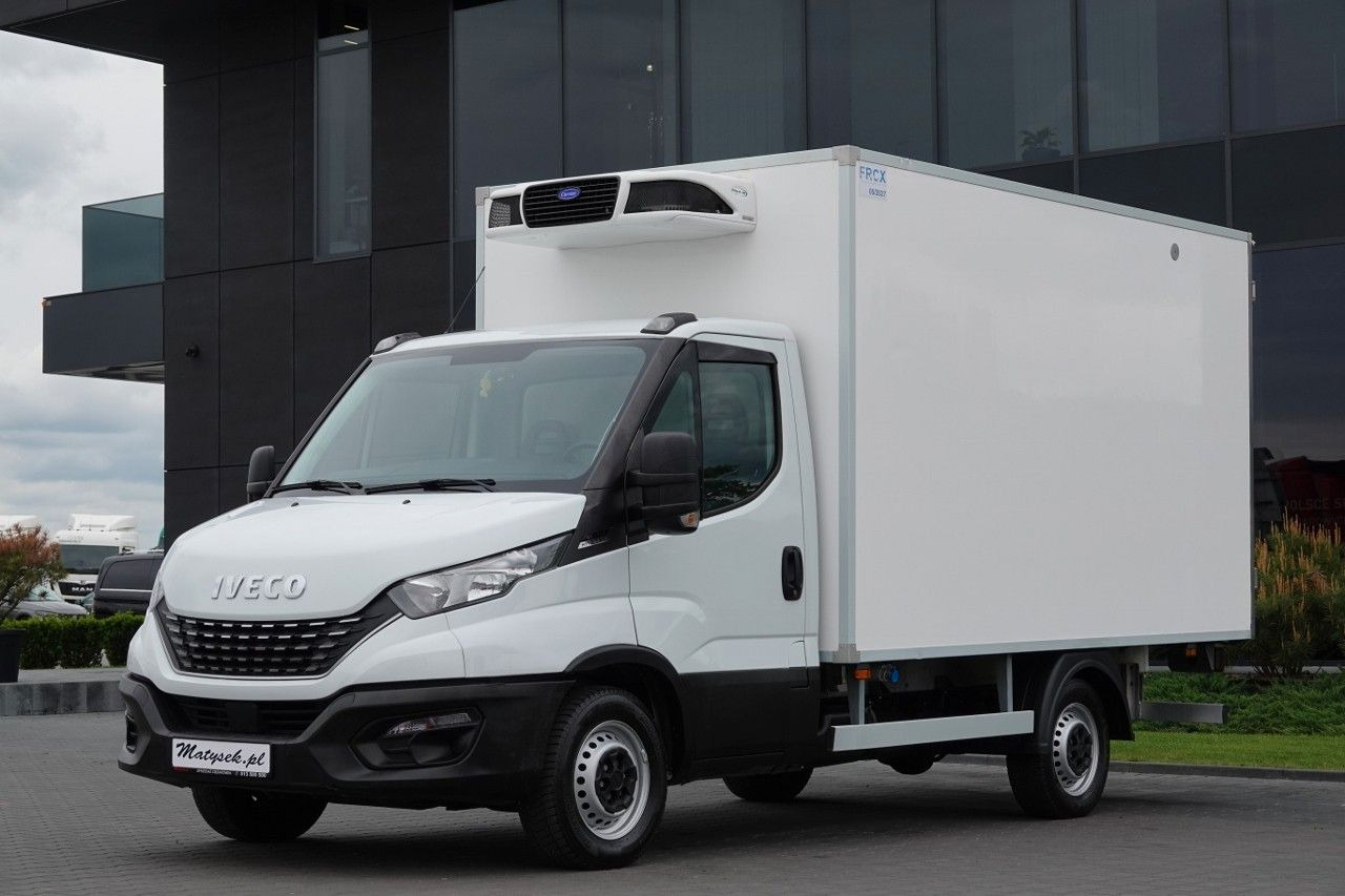 Iveco DAILY /HI-MATIC / CHŁODNIA / AGREGAT CARRIER / F - Фургон-рефрижератор: фото 4 Iveco DAILY /HI-MATIC / CHŁODNIA / AGREGAT CARRIER / F - Фургон-рефрижератор: фото 4