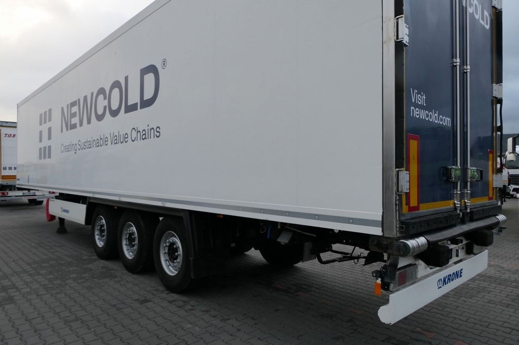 Krone CHŁODNIA / 2017 ROK / CARRIER VECTOR 1550 Krone CHŁODNIA / 2017 ROK / CARRIER VECTOR 1550 - Рефрижератор напівпричіп: фото 3 Krone CHŁODNIA / 2017 ROK / CARRIER VECTOR 1550 Krone CHŁODNIA / 2017 ROK / CARRIER VECTOR 1550 - Рефрижератор напівпричіп: фото 3