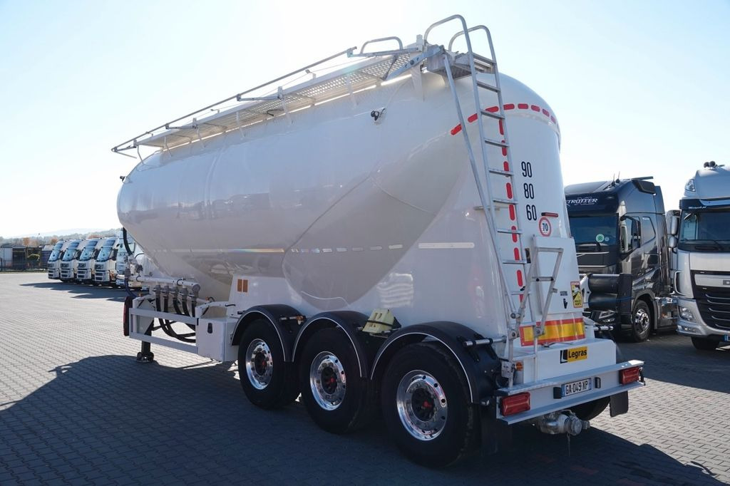 Legras CEMENTONACZEPA / 3 KOMORY / 38 000 L / SILOS Legras CEMENTONACZEPA / 3 KOMORY / 38 000 L / SILOS - Напівпричіп цистерна для сипучих вантажів: фото 4 Legras CEMENTONACZEPA / 3 KOMORY / 38 000 L / SILOS Legras CEMENTONACZEPA / 3 KOMORY / 38 000 L / SILOS - Напівпричіп цистерна для сипучих вантажів: фото 4