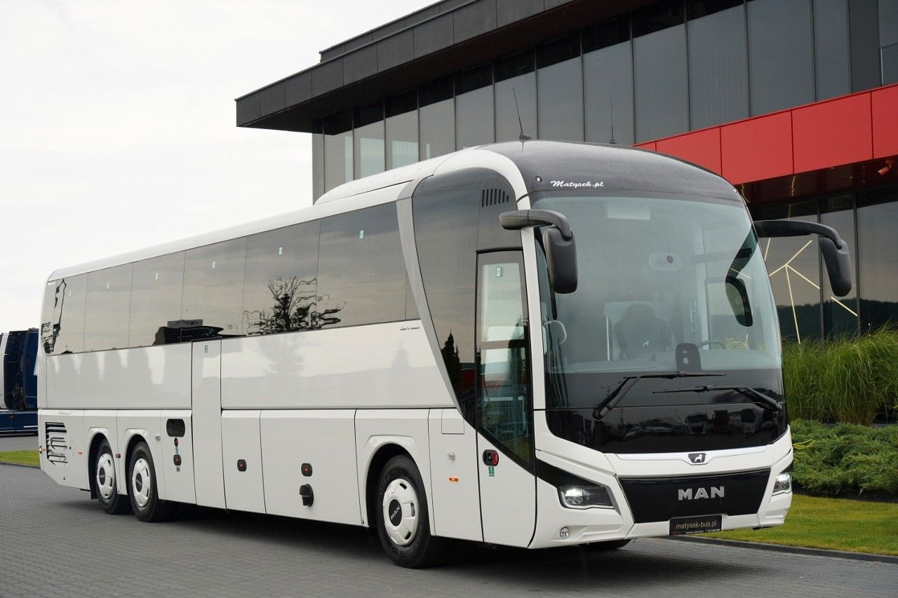 MAN LIONS COACH R08 / EURO 6 / FABRYCZNIE NOWY / DOS - Туристичний автобус: фото 2 MAN LIONS COACH R08 / EURO 6 / FABRYCZNIE NOWY / DOS - Туристичний автобус: фото 2